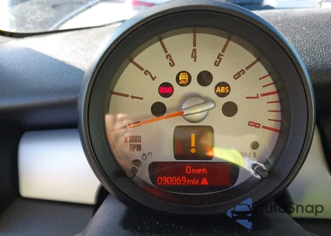 2013 Mini Hardtop Cooper from USA, damaged, VIN WMWSU3C50DT371912